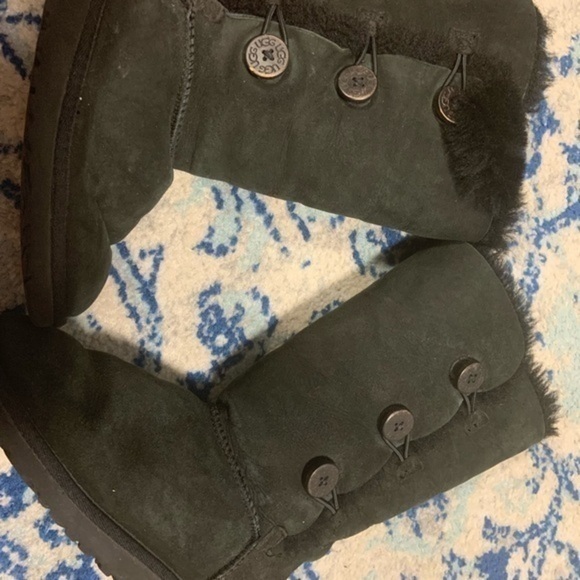 UGG Bailey Button Triplet Ii Winter Boot - Picture 9 of 16